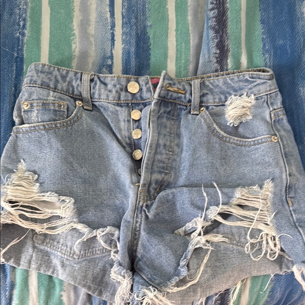 Edikted Distressed Denim High-Waisted Shorts